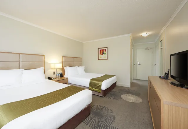 غرفة قياسية بسريرين مزدوجين، Holiday Inn Parramatta 5/10