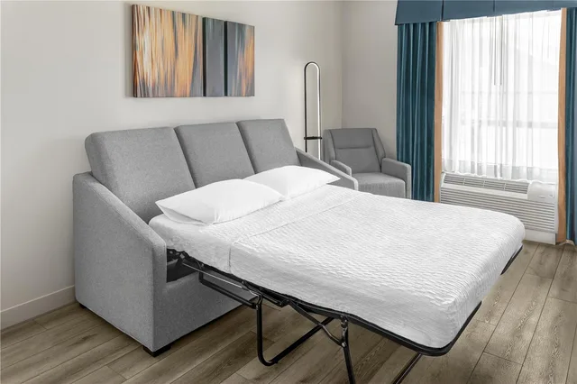 جناح استوديو بسرير كينج لذوي الإعاقة، Homewood Suites By Hilton Fayetteville 1/4