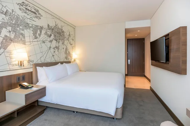1 Bedroom, Executive, Suite, King Bed, Sofa, Courtyard By Marriott Bogota Airport 1/5