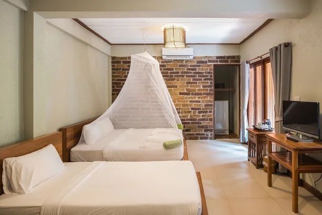 Room, Double Bed, Pool Side، Peter Pan Resort Koh Kood 2/5