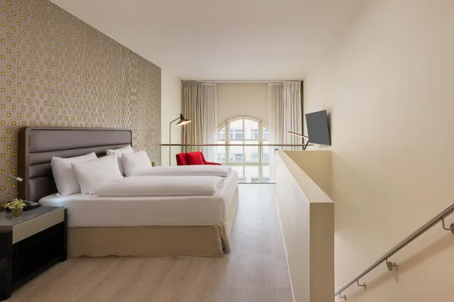 Duplex, Apartment, King Bed, Sofa، H10 Berlin Ku'Damm, Berlin 2/3