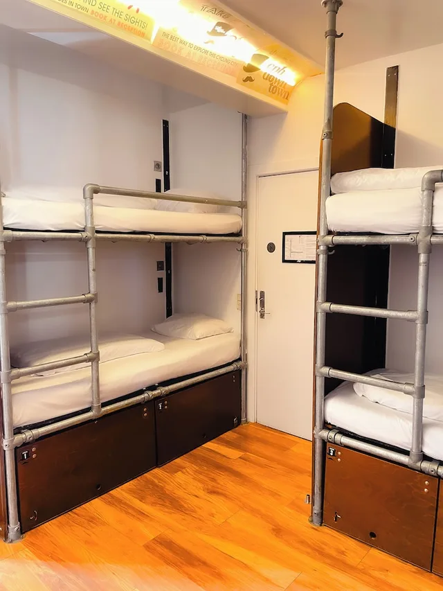 سكن مشترك مختلط بثمانية أسرّة وأسرّة بطابقين بحمام مشترك، Copenhagen Downtown Hostel 3/8