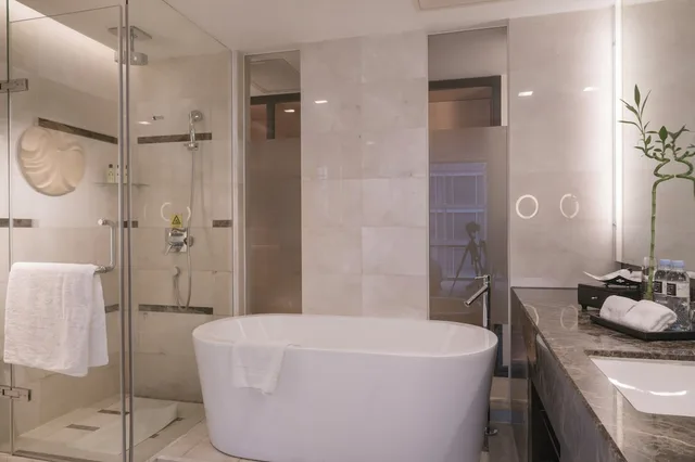 جناح جونيور بسرير كينج بإطلالة على المدينة، INTERCONTINENTAL QINGDAO 3/3