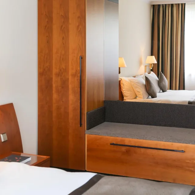 جناح سوبيريور، Le Royal Hotels & Resorts 2/3
