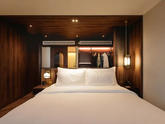 جناح تنفيذي بسرير كينج، Public House Hotel 2/4