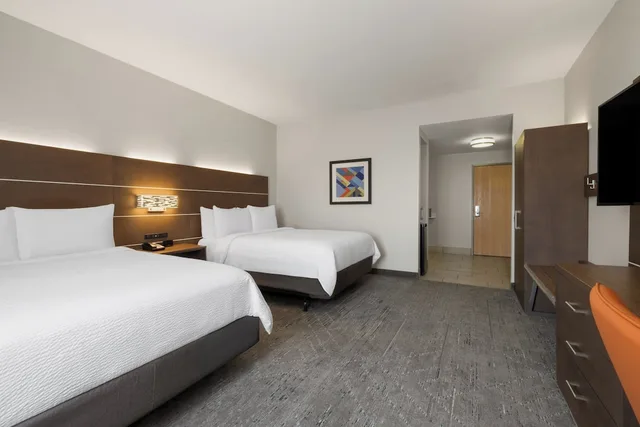 Standard, 2 Queen Beds, Accessible, Holiday Inn Express Lake Wales N-Winter Haven 3/7