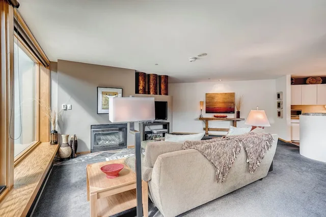 شقة سكنية ديلوكس بسريرين منفصلين بغرفتي نوم، The Vail Spa Condominiums 10/10