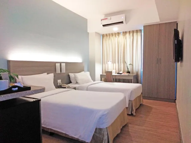 Studio, Double or Twin Bed, One Pacific Place Serviced Residences 2/2