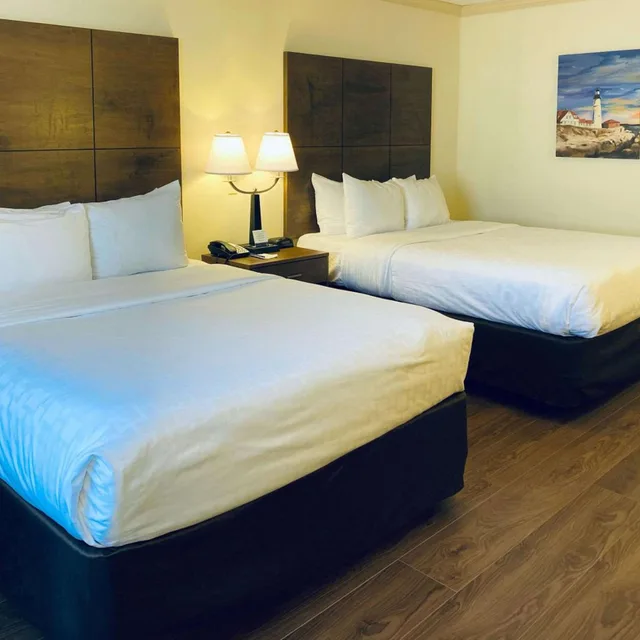 Room, 2 Queen Beds, Pool View, Clarion Hotel & Conference Center Toms River 1/10