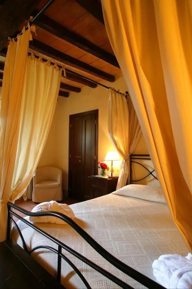 غرفة ديلوكس بسرير كوين، Monsignor Della Casa Country Resort 1/7
