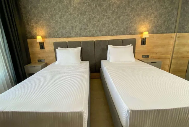 Standard, Single Bed, French Bed, Land Side, Balcony، Ramada by Wyndham Dalaman 1/3