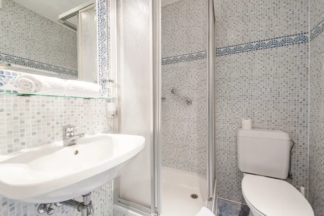Superior, Twin Beds, Hotel Midi-Zuid 5/5