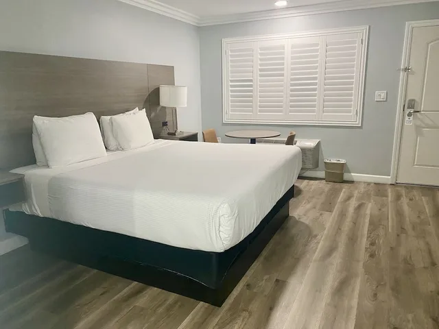 جناح أساسي بسريرين كينج بغرفتي نوم، Lone Oak Lodge 5/10