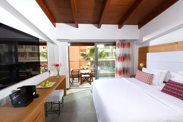 2 Bedrooms, Deluxe, Family, King and Twin Beds, High Beach Resort & Spa 3/10
