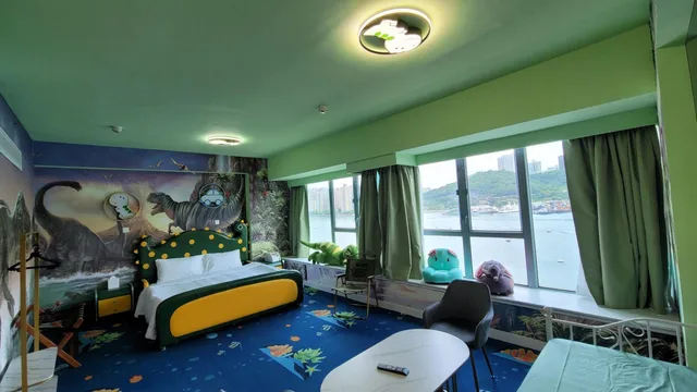 Theme Seaview Suite, Grand Bay View Hotel 8/8