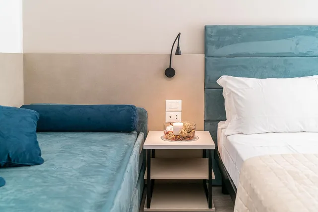 غرفة رباعية بشرفة، Hotel Pigalle 3/4