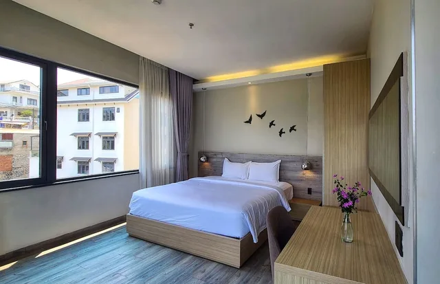 3 Bedrooms, Apartment, 2 Double and Twin Beds، The Luxe Hotel Da Lat 7/10