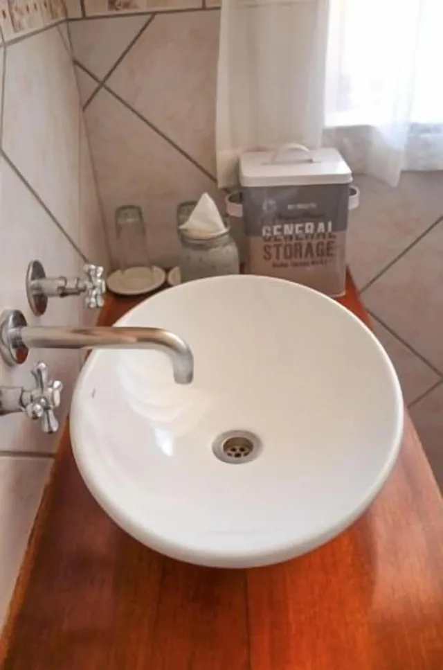 Room, Double Bed, Aan De Bergen Guesthouse South Africa 1/1