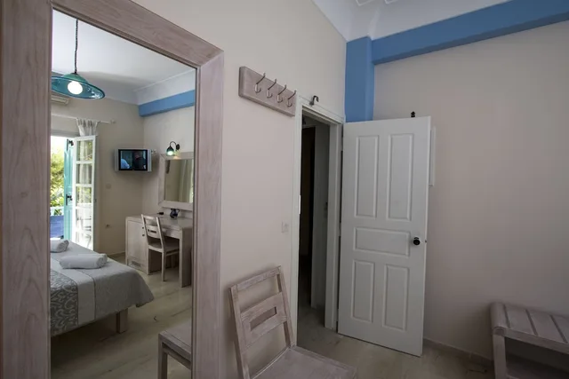 غرفة رباعية بسريرين كوين بغرفتي نوم، ANDREAS HOTEL 4/4