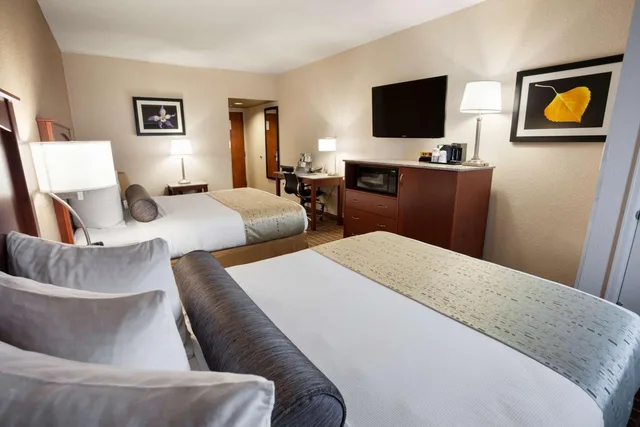 غرفة لذوي الإعاقة، Best Western Plus Peak Vista Inn & Suites 2/10