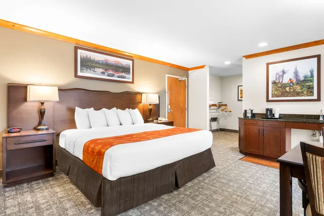 جناح بسرير كينج، Best Western Rocky Mountain Lodge 1/4