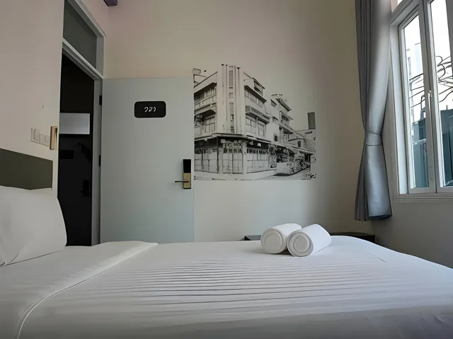 Room, Double Bed, No Window، Cacha Bed 2/4
