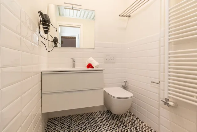 City, Apartment, Double Bed, Ground Floor، Alessia s Building- Affori FN 9/10