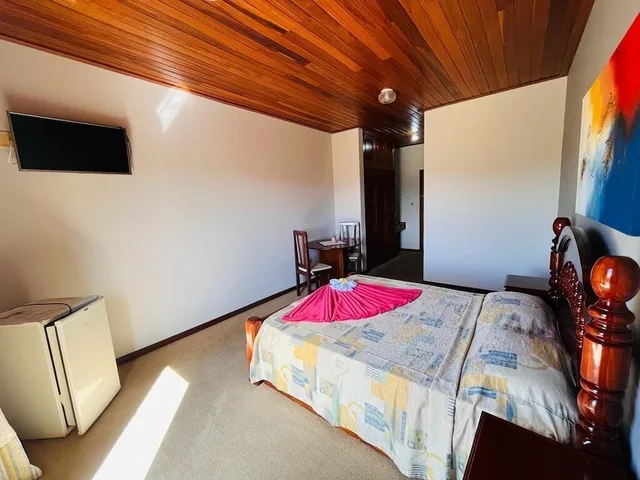 Suite, 1 Double and 1 Single Bed, Front View, Balcony، Chateau Palace Hotel 3/6