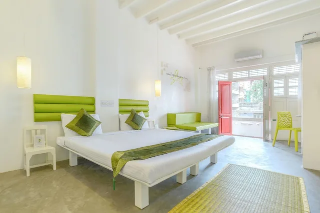 Deluxe, Twin Beds, Treebo Red Lotus 5/10