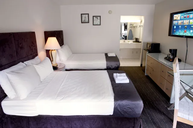 غرفة تقليدية بسريرين كوين، Floridian Hotel 2/6