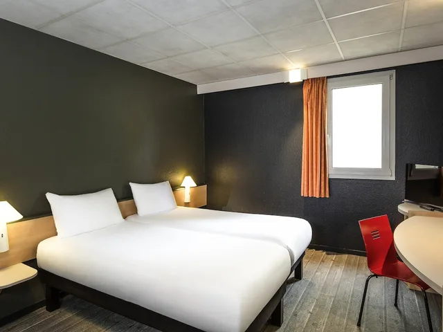 غرفة قياسية بسرير مزدوج، Ibis Lannion Cote De Granit Rose 2/5