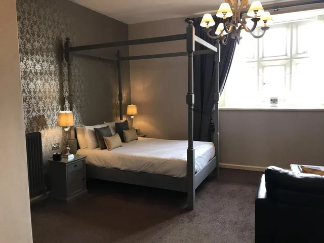 غرفة سوبيريور بسرير مزدوج، Walworth Castle Hotel, BW Signature Collection 3/10