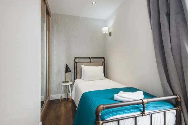 2 Bedrooms, Deluxe, Apartment, Single, Double Bed, Twyne House Apartments 6/7