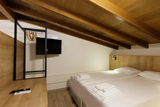 فيلا بـ4 غرف نوم بمسبح خاص بمطبخ، Filion Suites Resort And Spa 5/10