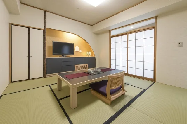 Japanese, Deluxe, Twin Beds, Hilton Fukuoka Sea Hawk 1/2