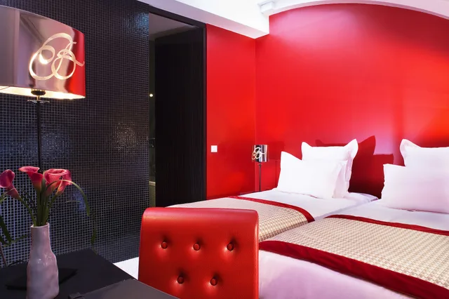 Deluxe, Privilege, Queen Bed, Hotel Le Bellechasse Saint Germain 1/5