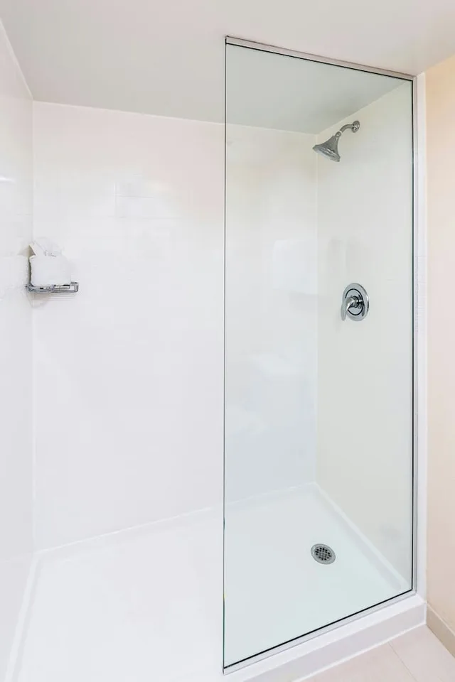 غرفة بسرير كينج لذوي الإعاقة، Fairfield Inn Suites By Marriott Atlanta Buckhead 6/6
