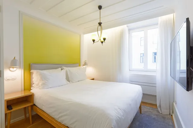 غرفة سوبيريور بسرير كوين، Boutique Chiado Suites 1/8