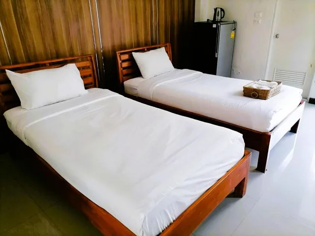 غرفة قياسية بسريرين منفصلين، Grand Lopburi Hotel 4/8