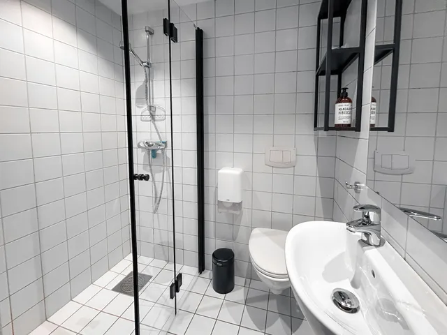 Plus, Double Bed، Trolltunga Hotel 2/2