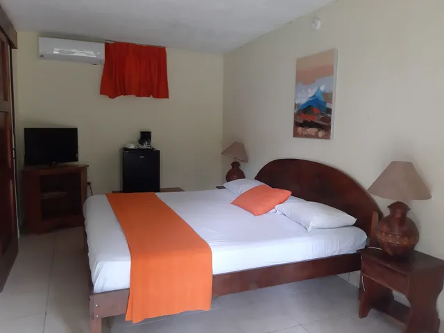 غرفة قياسية بسرير مزدوج بإطلالة على الحديقة في الطابق الأرضي، Samara Beach Hotel 2/10