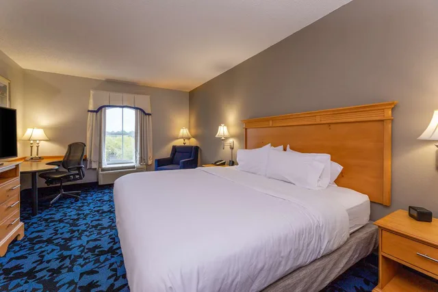 غرفة بسرير كينج، Hampton Inn Suites Jacksonville South St Johns Town Center Area 4/4