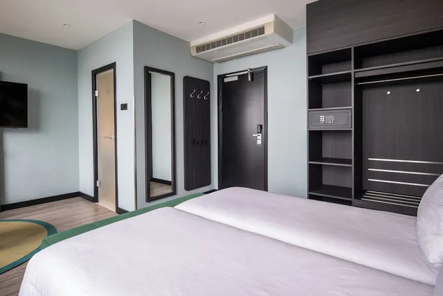 Superior, Twin Beds, River View, Thon Hotel Rotterdam 7/10