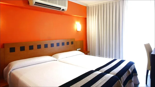غرفة سوبيريور مفردة بسرير مزدوج، Blanco Hotel & SPA 1/1