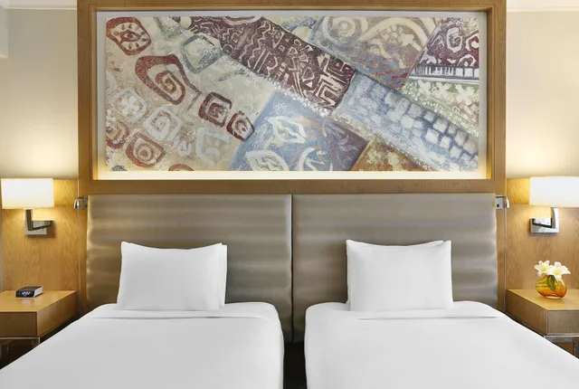 غرفة تنفيذية بسريرين منفصلين مع دخول الصالة، Hilton Durban 3/4