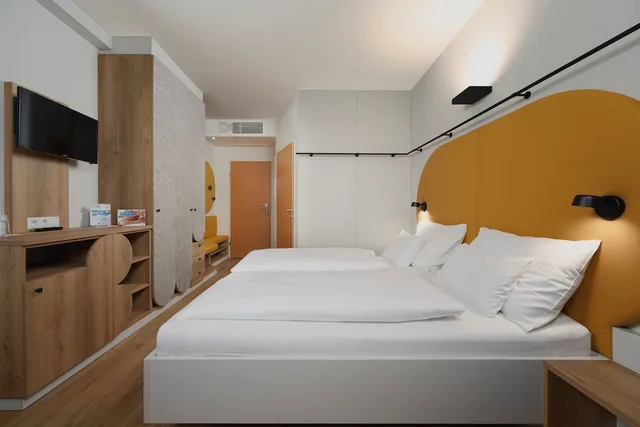 غرفة كومفورت بسريرين منفصلين، H2O Hotel-Therme-Resort 2/5