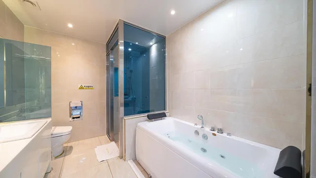 غرفة قياسية بسرير مزدوج بإطلالة على البحر، Hotel The One Yeosu 7/8