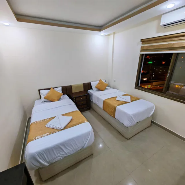 غرفة ثلاثية، Petra Gate Hotel 3/10