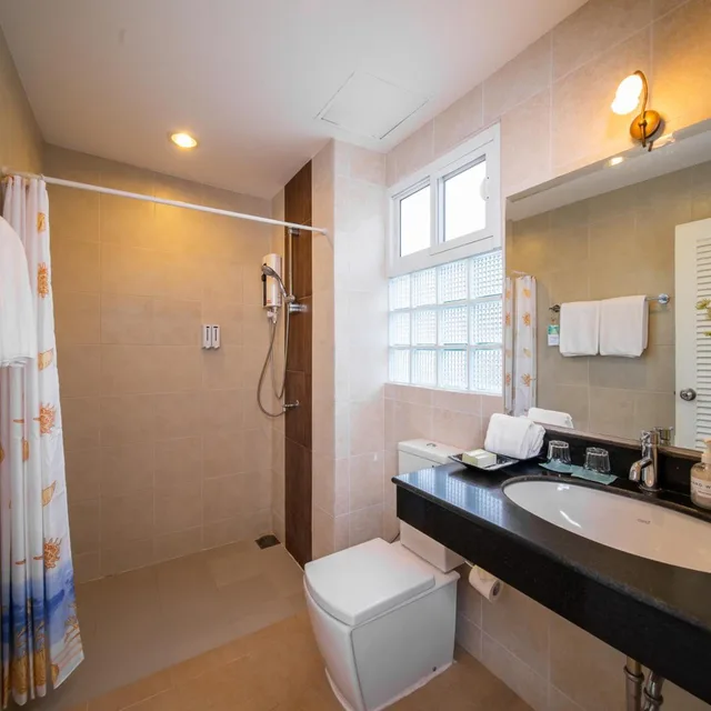 Deluxe, Pool Side، Blu Marine Hua Hin Resort And Villas 3/3