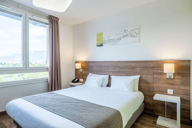 Efficiency, Suite, Queen Bed، Adagio Access Grenoble Université 1/3